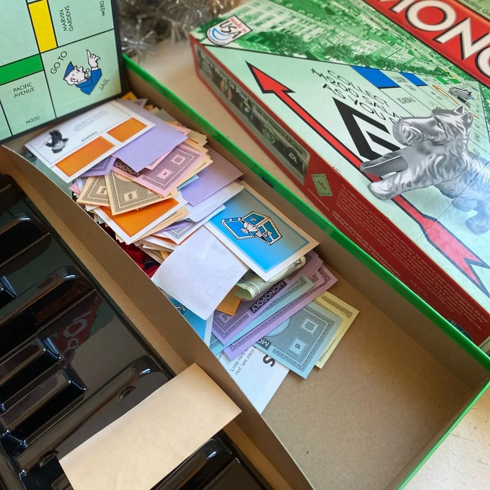 Monopoly Board Game new